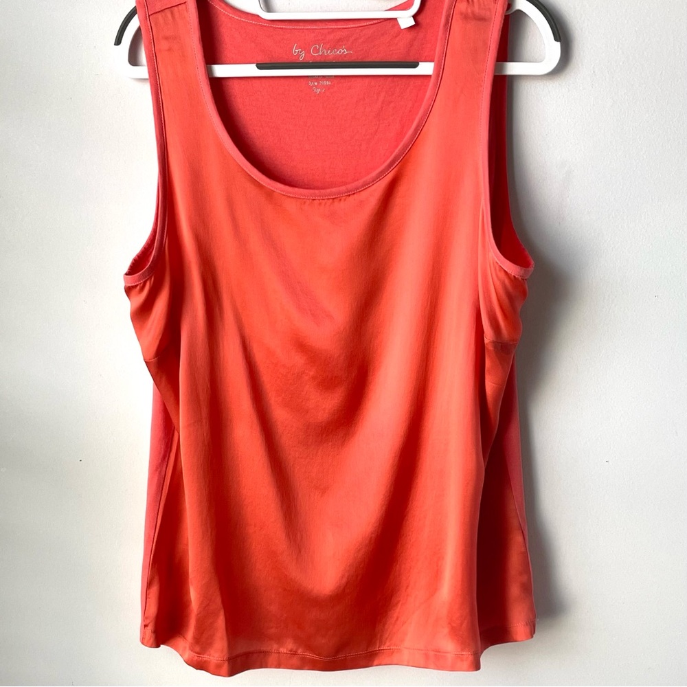 Chico's Coral Sleeveless Scoop Neck Silk Front Tank Top Size 2 (Large)